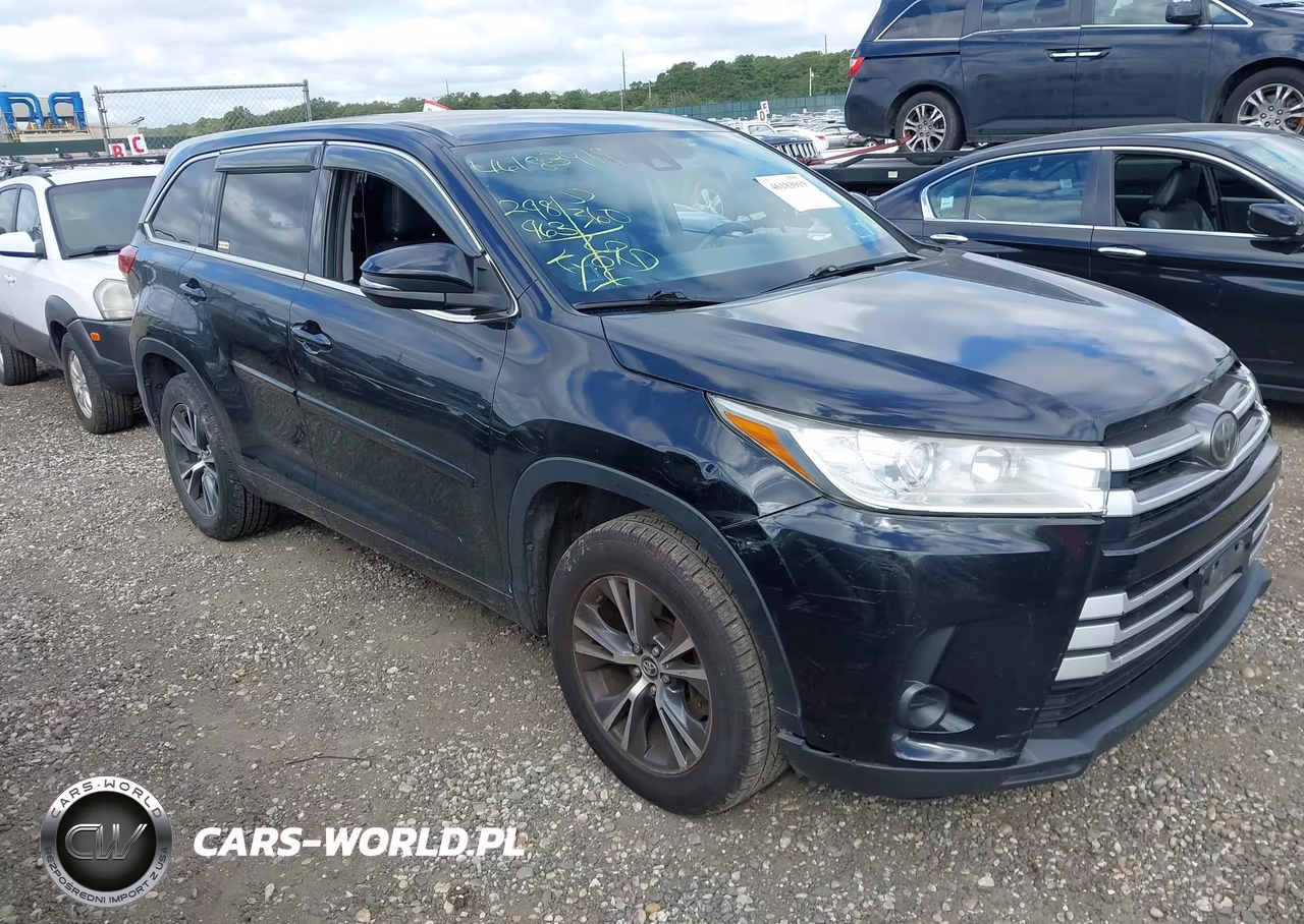 2017 Toyota Highlander Le VIN:5TDZARFH5HS026477 - 1