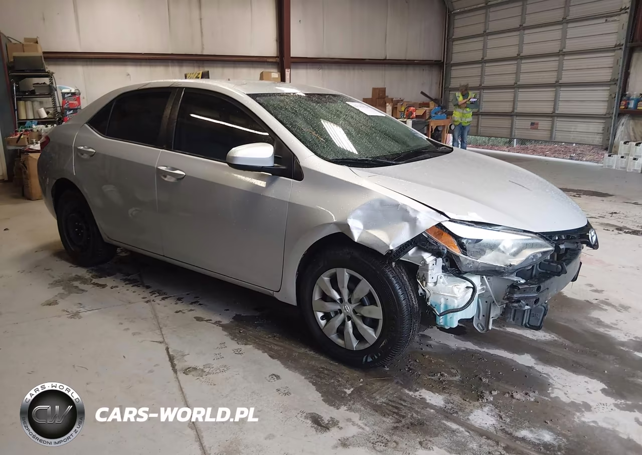 2014 Toyota Corolla Le – zdjęcie 1 z 16
