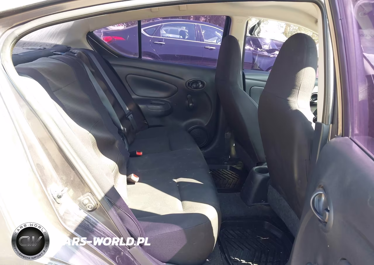 2015 Nissan Versa 1.6 S VIN:3N1CN7AP3FL944781 - 8