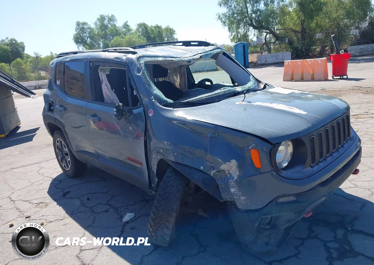 2016 Jeep Renegade Trailhawk