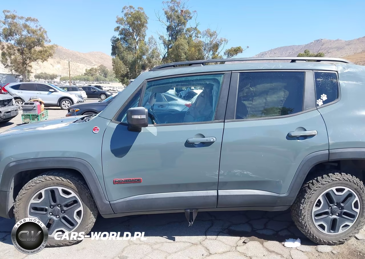 2016 Jeep Renegade Trailhawk VIN:ZACCJBCT1GPC89325 - 14