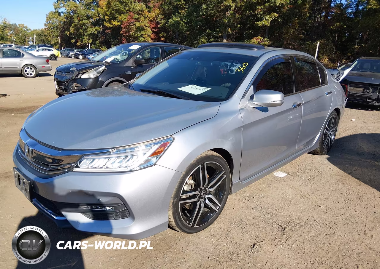 2017 Honda Accord Touring V6 VIN:1HGCR3F9XHA009211 - 2