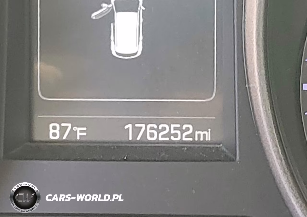 2018 Hyundai Santa Fe Sport 2.4L VIN:5XYZT3LBXJG563033 - 15