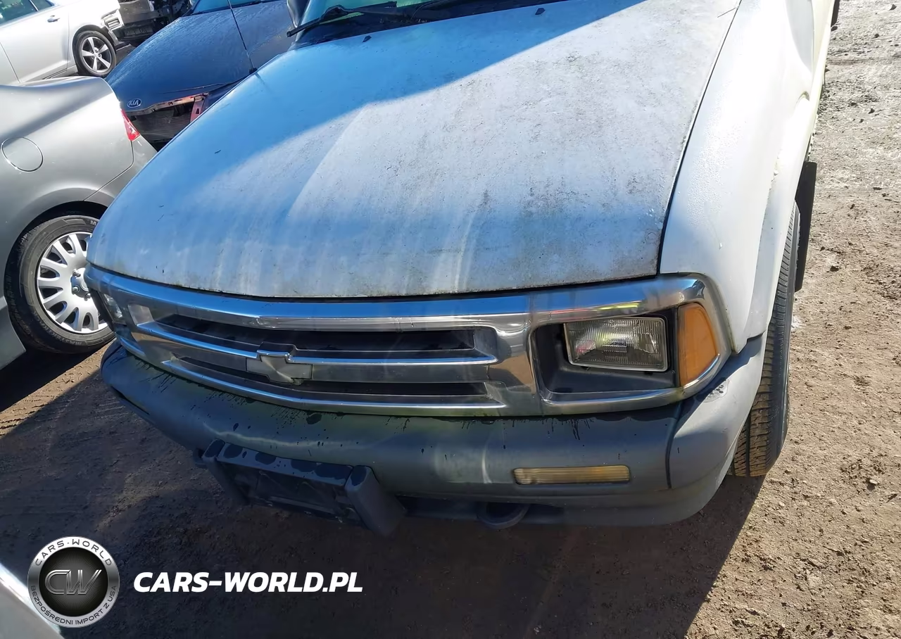 1996 Chevrolet Blazer VIN:1GNDT13W0T2284342 - 6