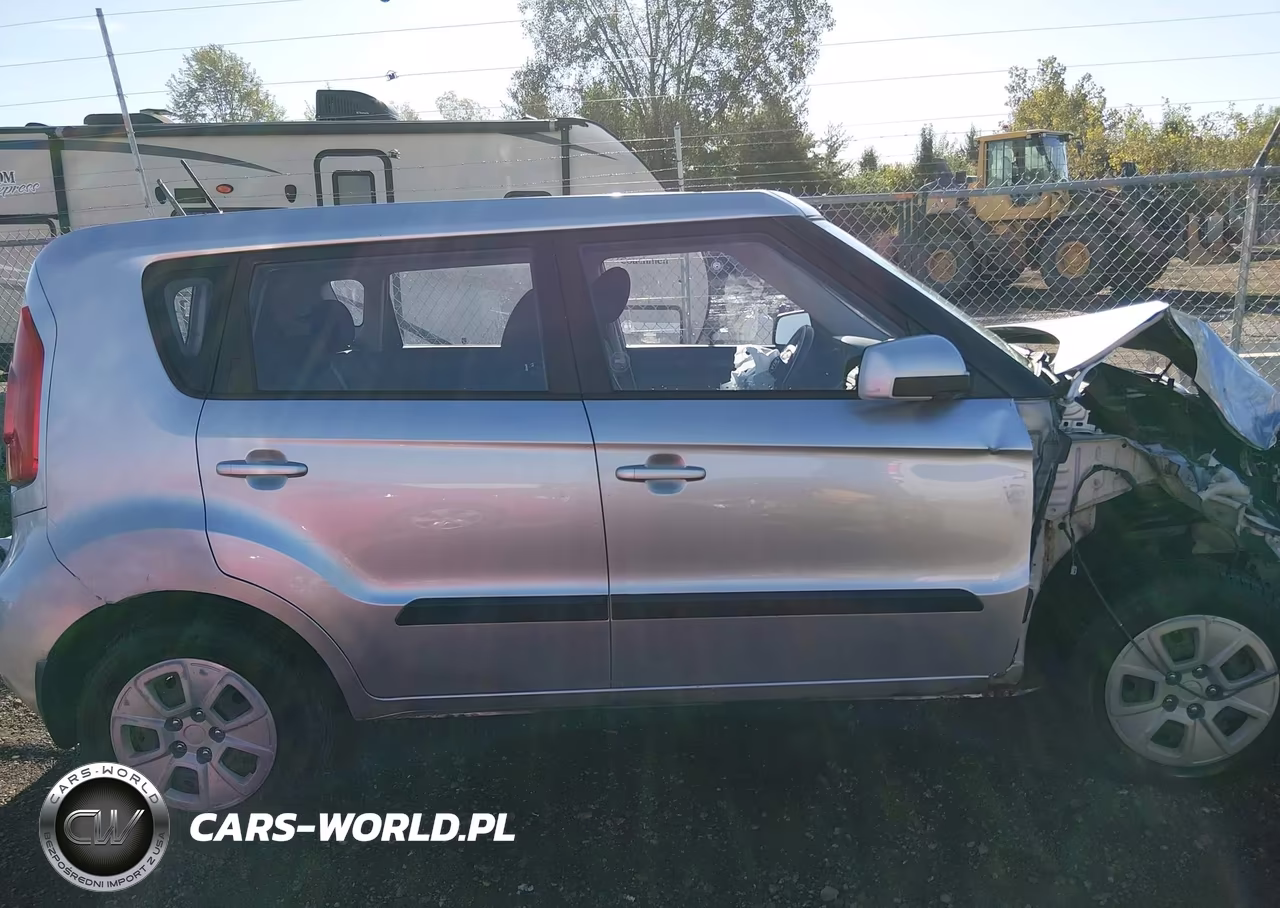 2013 Kia Soul VIN:KNDJT2A54D7758096 - 14