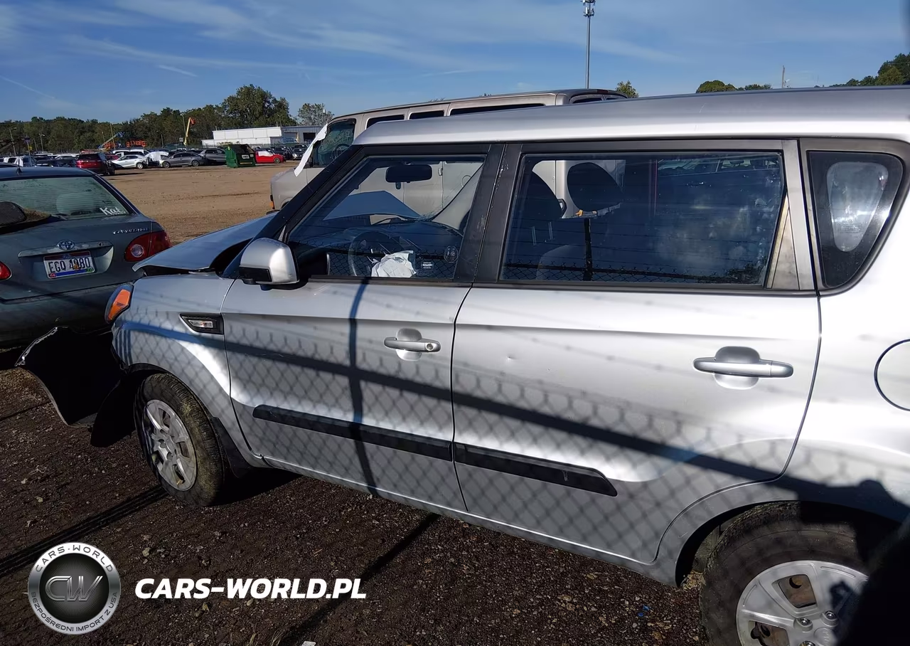 2013 Kia Soul VIN:KNDJT2A54D7758096 - 15