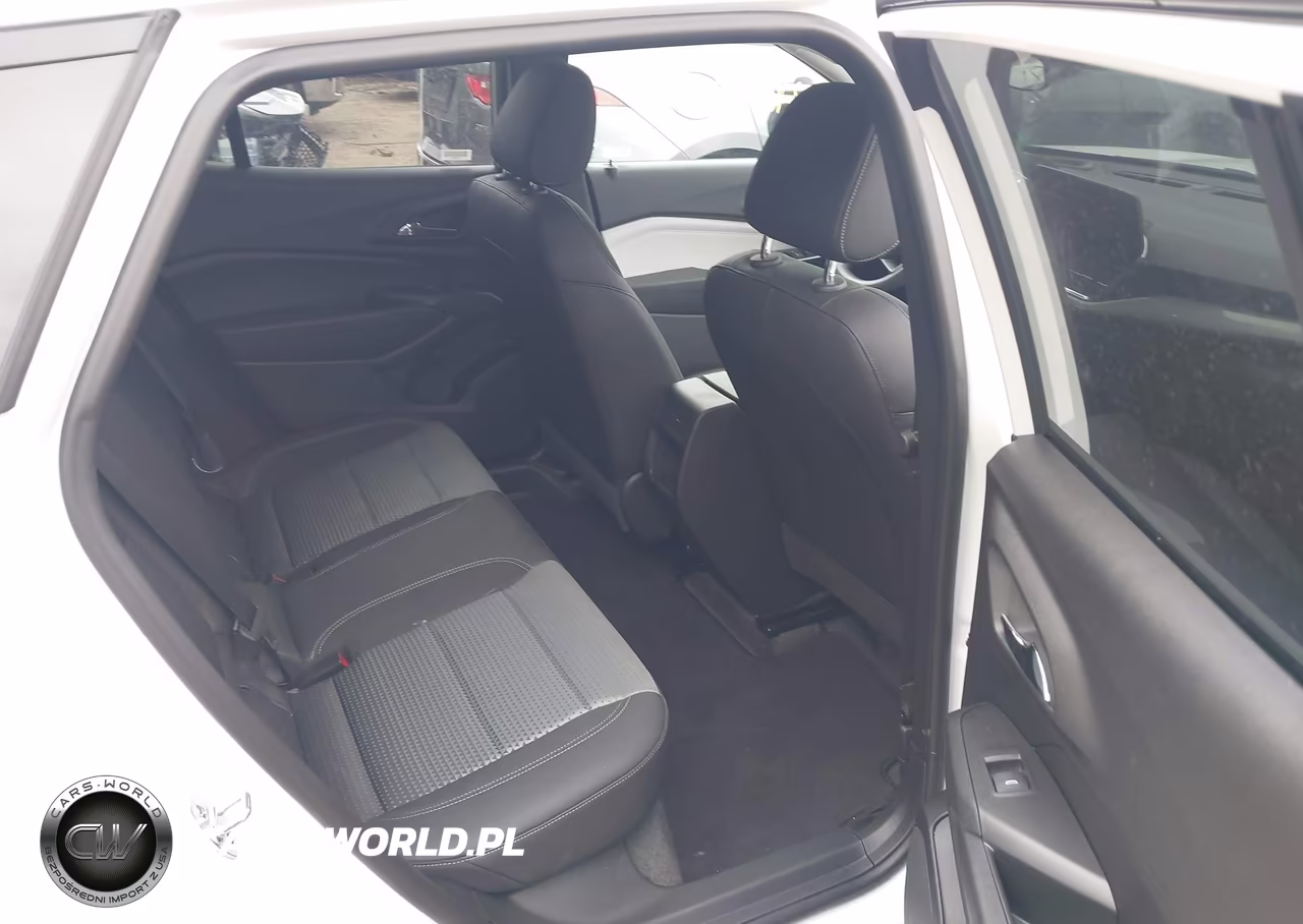 2026 Chevrolet Trax Fwd Lt VIN:KL77LHEP1TC196170 - 8