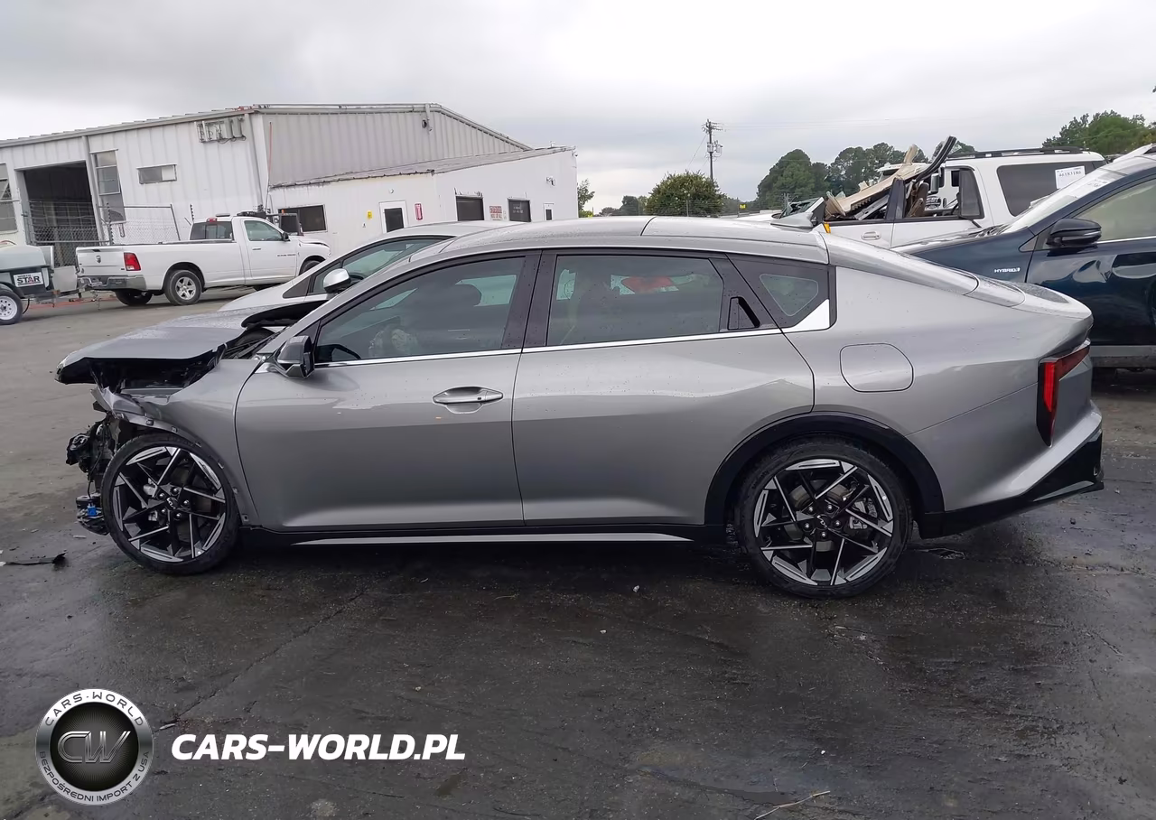 2026 Kia K4 Gt-Line VIN:3KPFW4DE1TE387921 - 15
