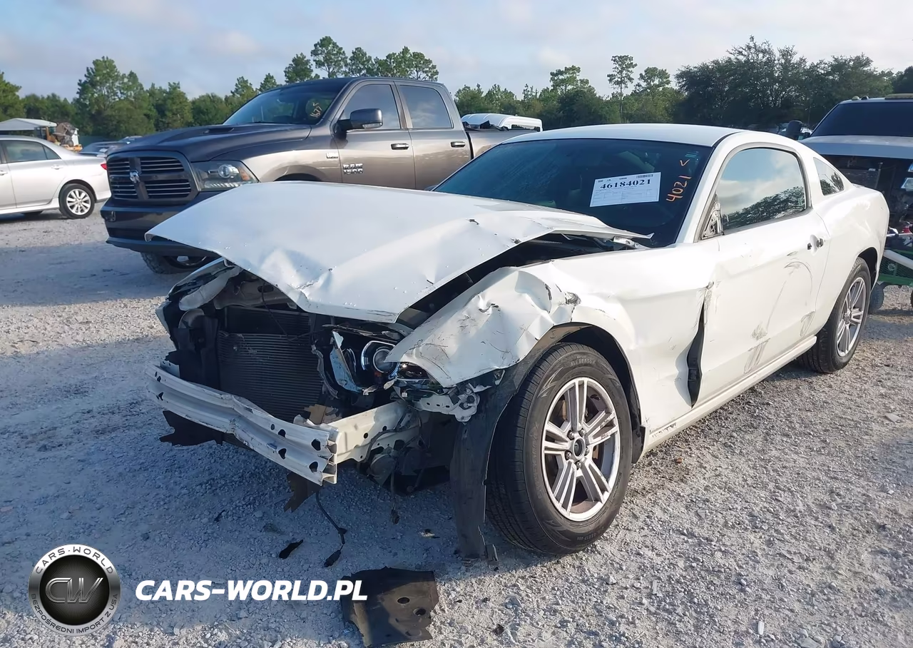 2013 Ford Mustang V6 VIN:1ZVBP8AM4D5245118 - 6