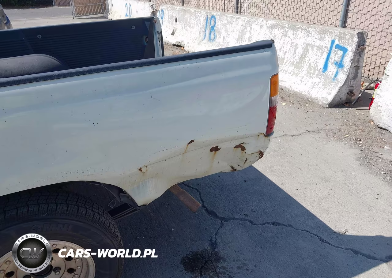 1993 Toyota Pickup 1-2 Ton Short Whlbase Stb VIN:4TARN81A5PZ085806 - 6