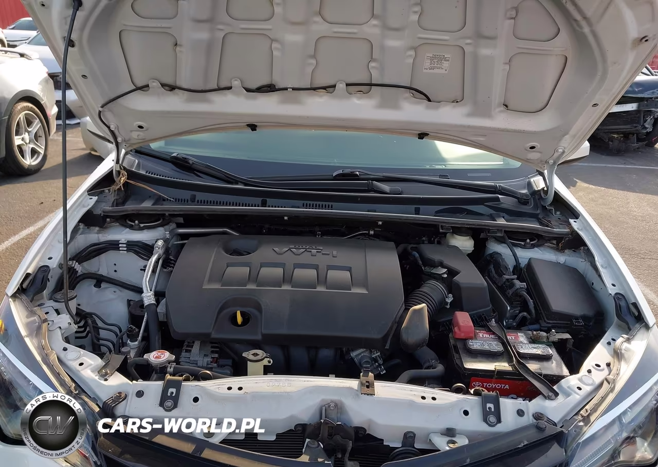 2017 Toyota Corolla Le VIN:5YFBURHE5HP735138 - 10