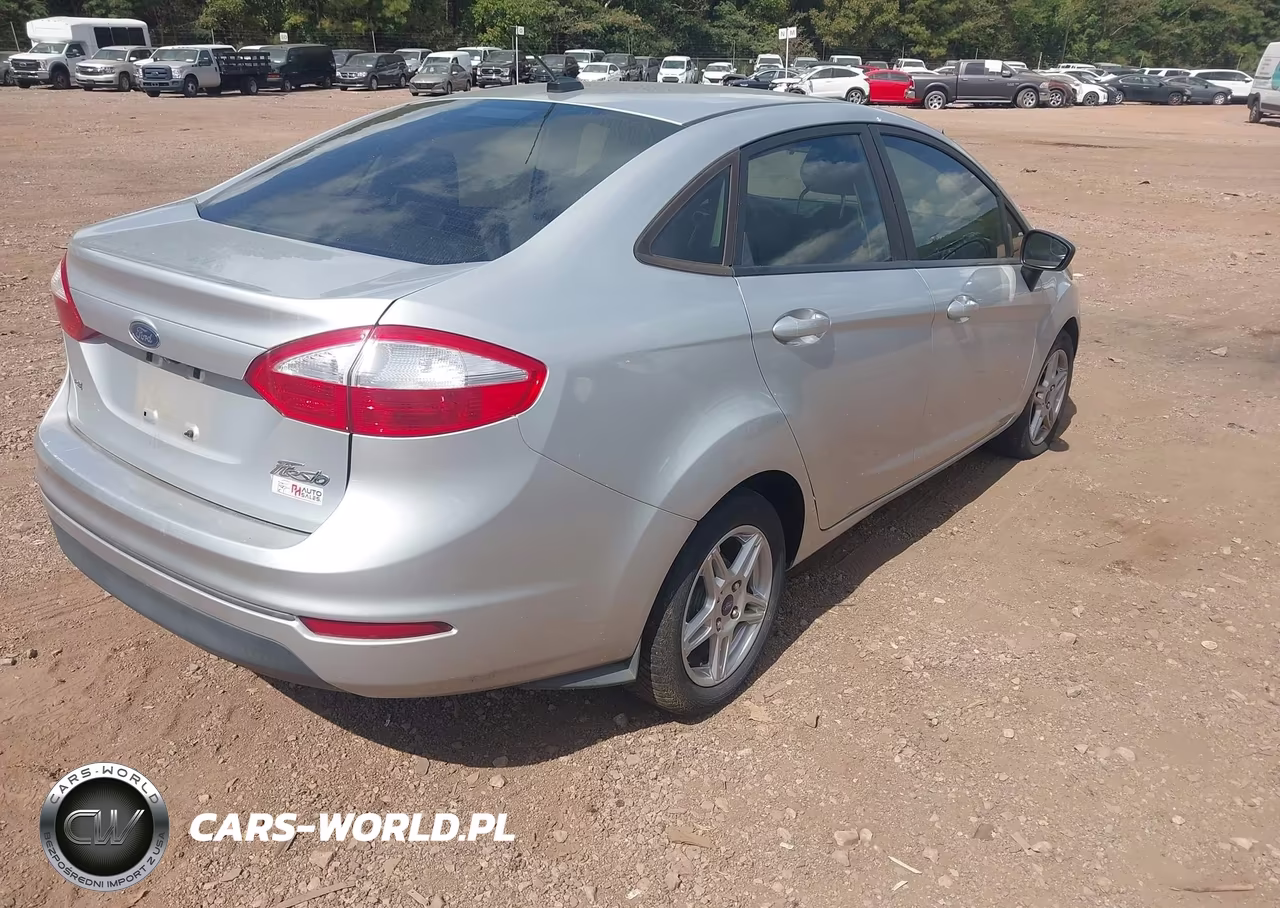 2019 Ford Fiesta Se VIN:3FADP4BJ6KM120594 - 4