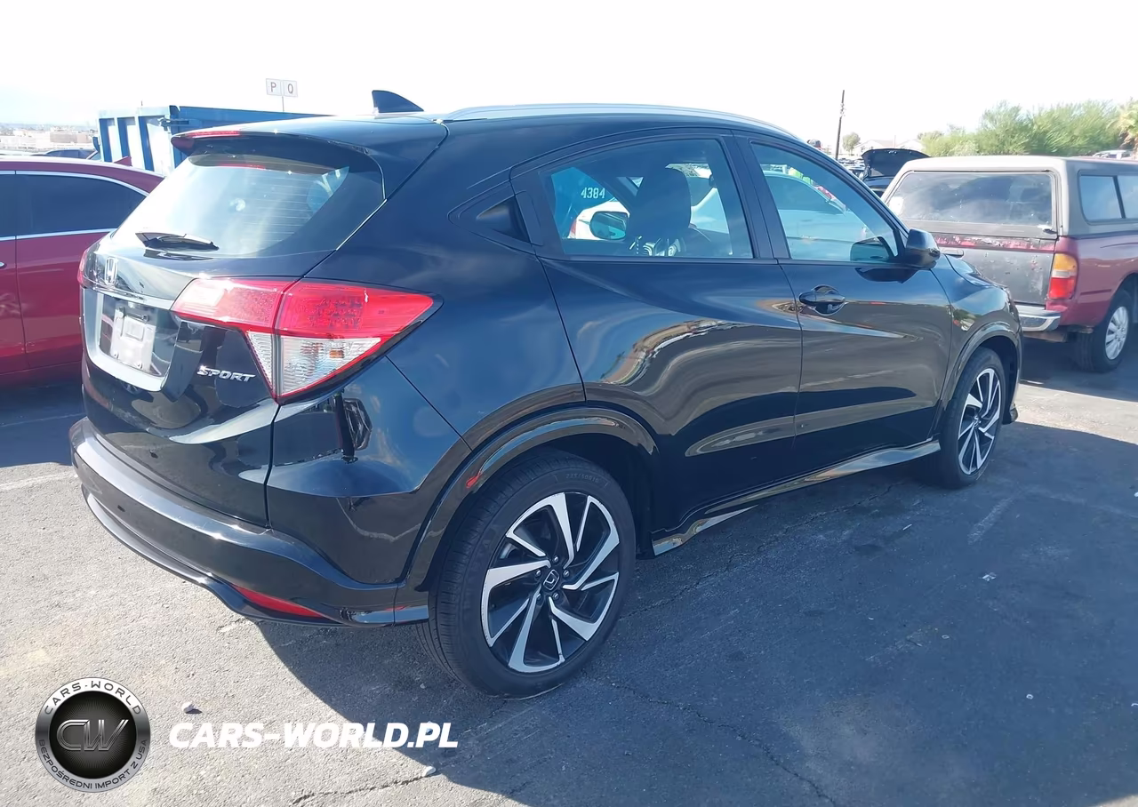 2019 Honda Hr-V Sport VIN:3CZRU5H16KM727093 - 4