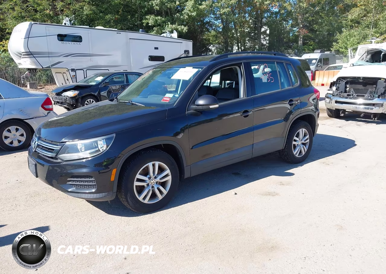 2017 Volkswagen Tiguan 2.0T-2.0T S VIN:WVGBV7AX6HK015905 - 2