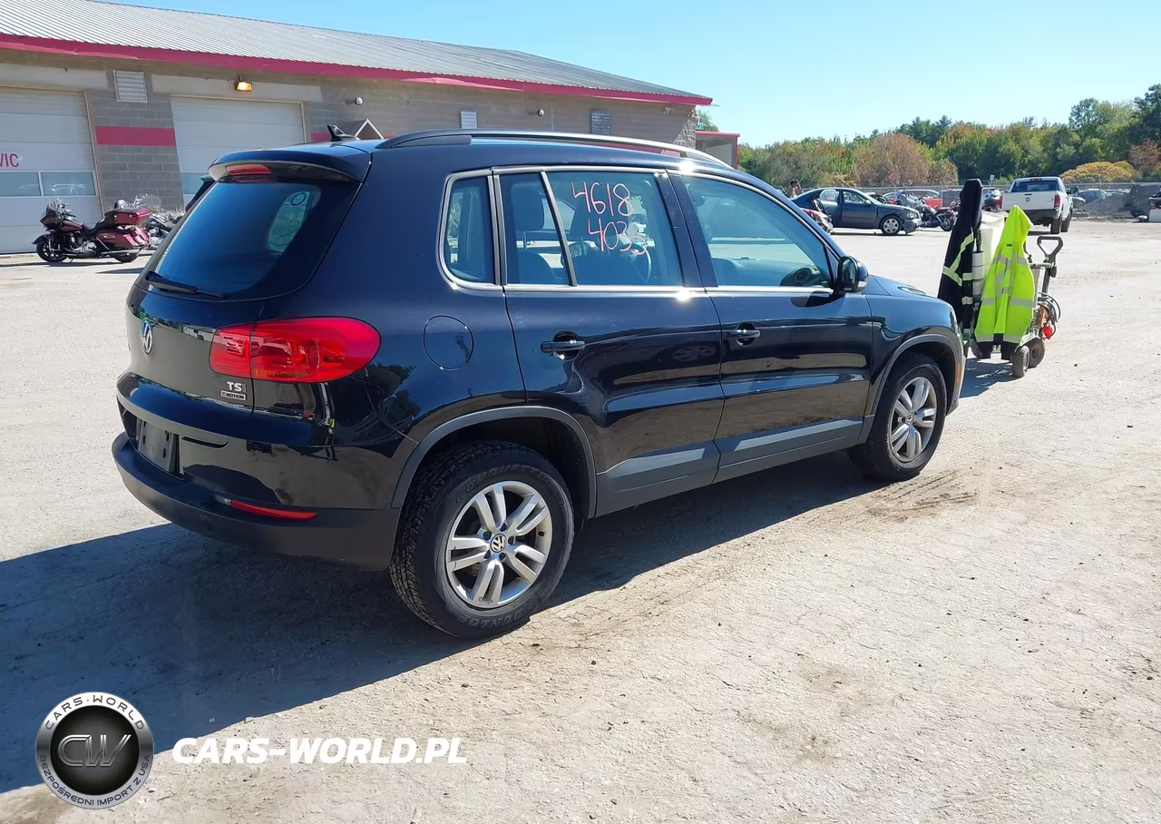 2017 Volkswagen Tiguan 2.0T-2.0T S VIN:WVGBV7AX6HK015905 - 4