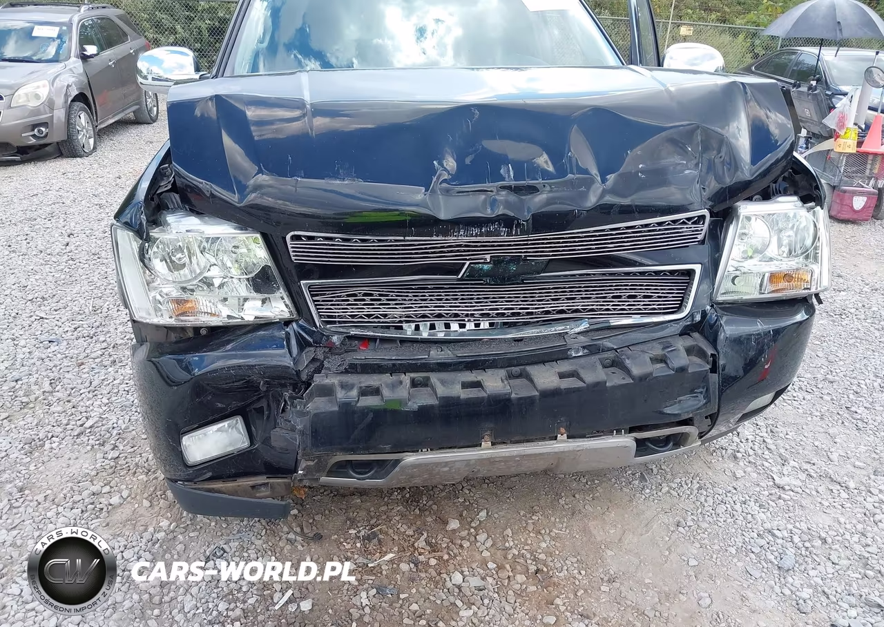 2010 Chevrolet Tahoe Lt VIN:1GNUCBE08AR199915 - 6