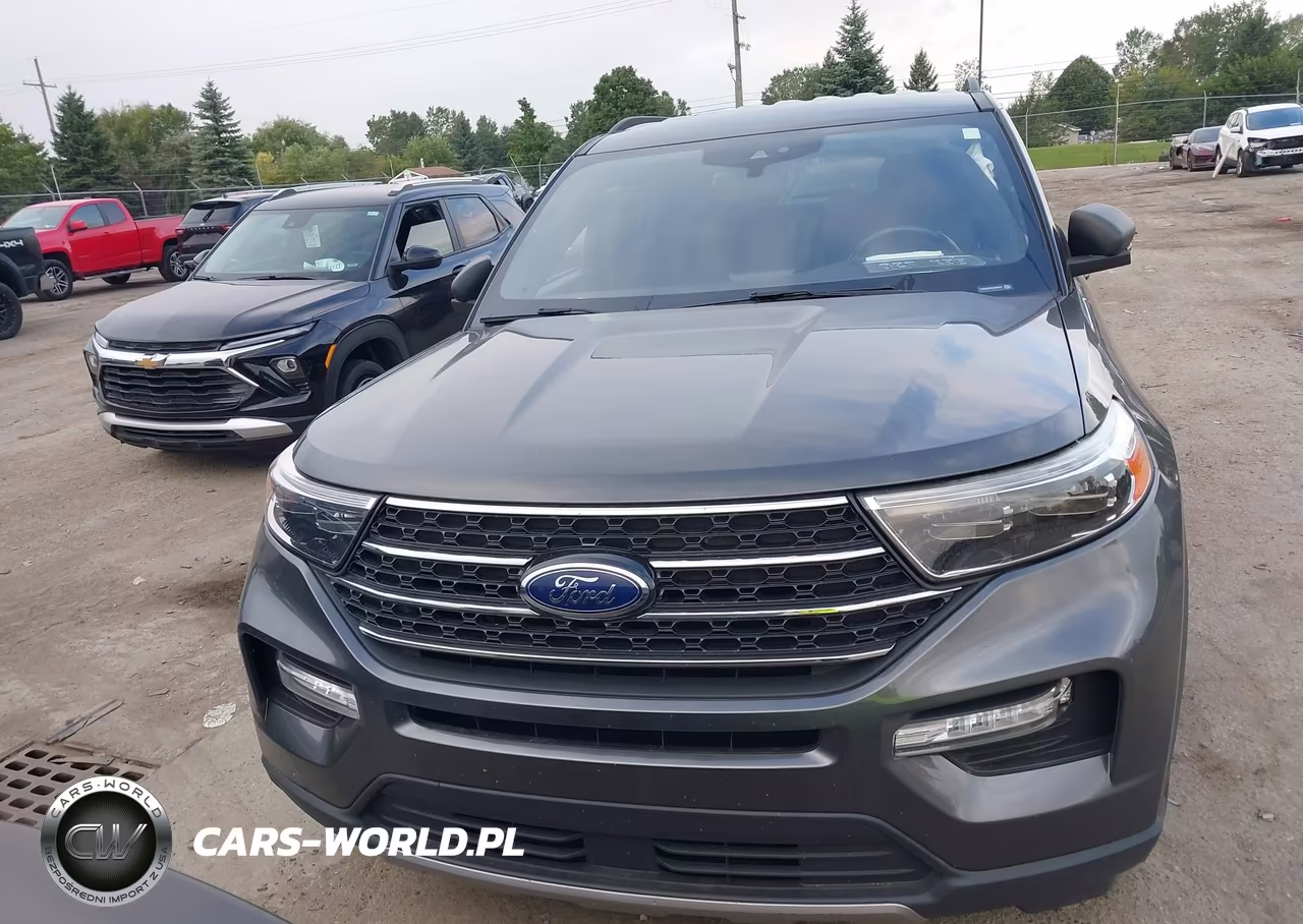 2020 Ford Explorer Xlt VIN:1FMSK8DH1LGA26082 - 12