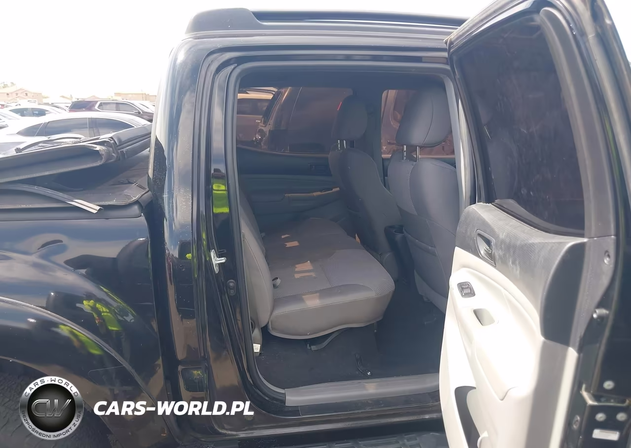 2013 Toyota Tacoma Base V6 VIN:5TFLU4EN3DX053883 - 8
