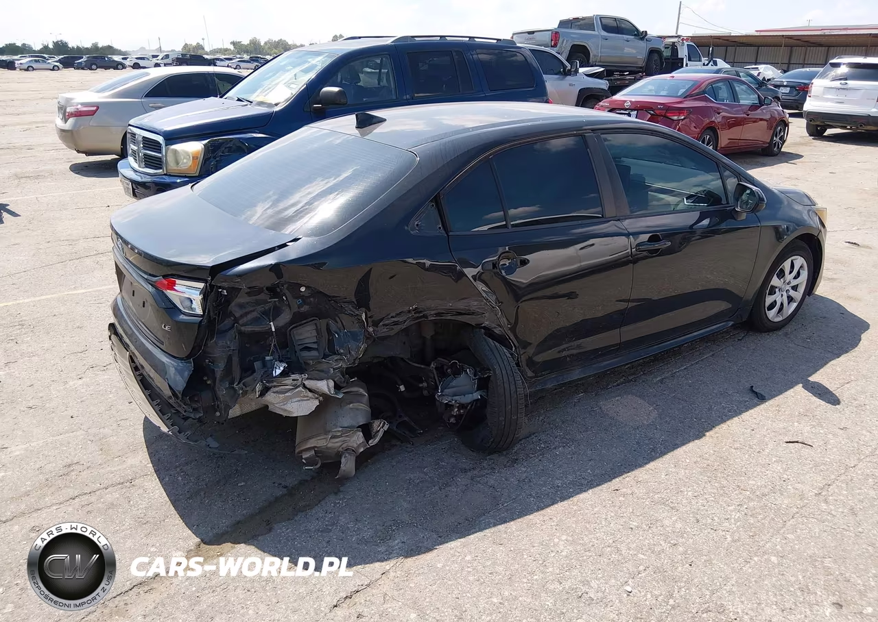 2022 Toyota Corolla Le VIN:5YFEPMAE1NP369711 - 4