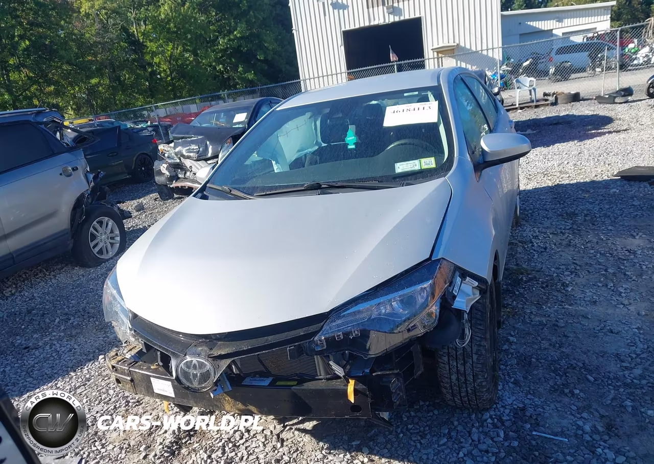 2017 Toyota Corolla Le VIN:2T1BURHE0HC875338 - 12