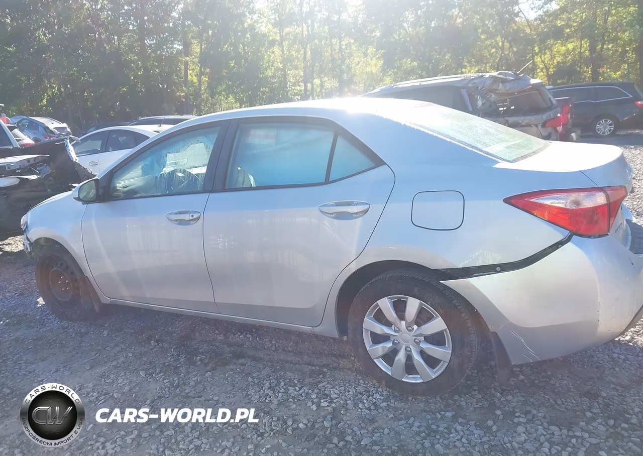 2017 Toyota Corolla Le VIN:2T1BURHE0HC875338 - 14