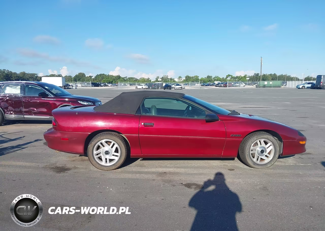 1994 Chevrolet Camaro Z28 VIN:2G1FP32P2R2151895 - 13