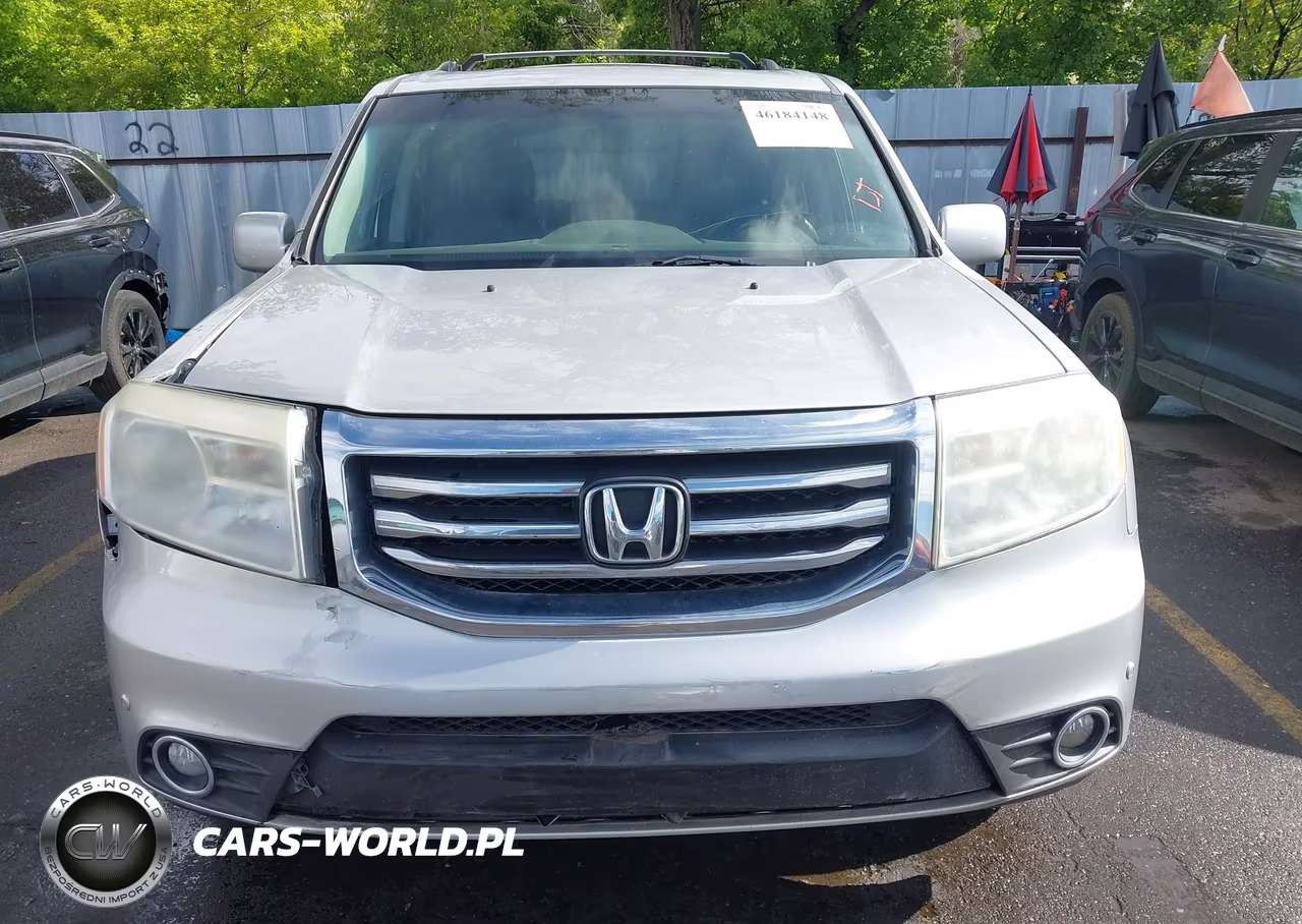 2012 Honda Pilot Touring VIN:5FNYF4H90CB031685 - 12