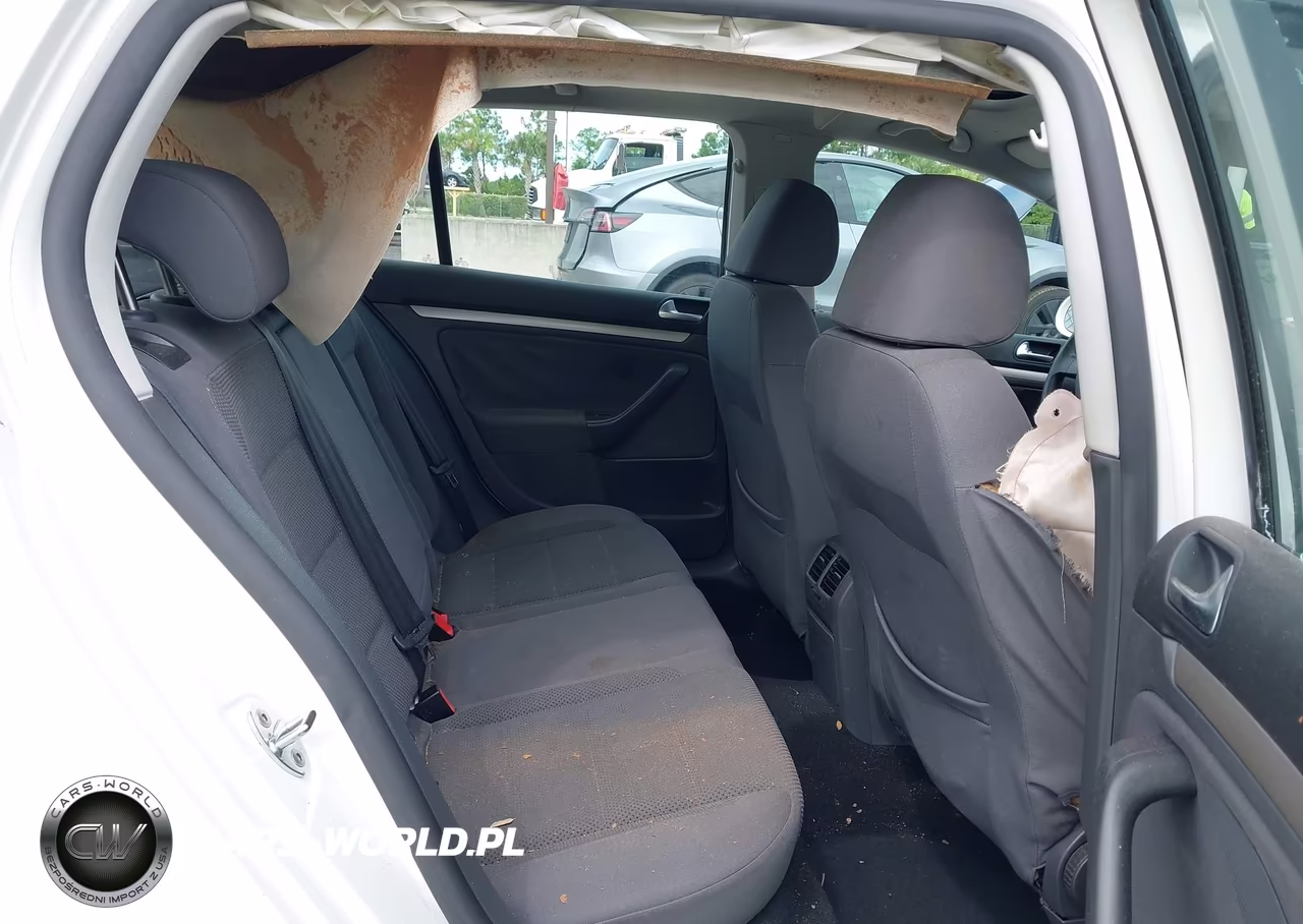 2008 Volkswagen Rabbit S VIN:WVWDA71K78W263036 - 8