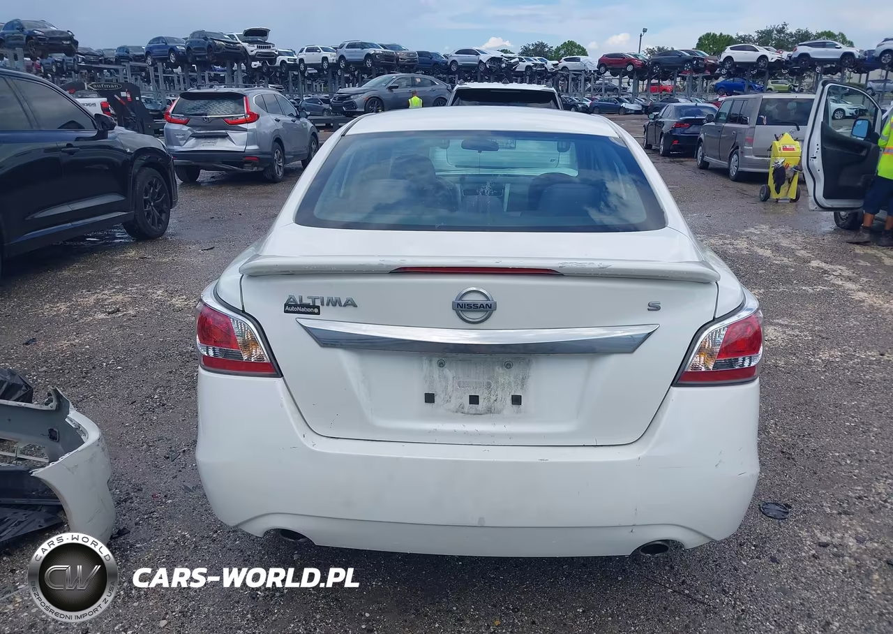 2015 Nissan Altima 2.5 S VIN:1N4AL3AP4FN360690 - 17