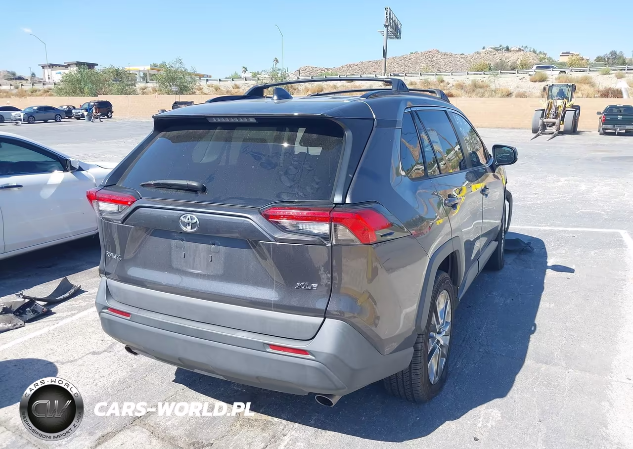 2021 Toyota Rav4 Xle Premium VIN:2T3C1RFV4MC172214 - 4