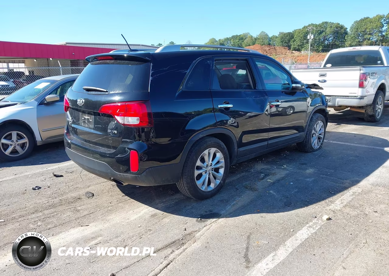 2015 Kia Sorento Ex V6 VIN:5XYKU4A79FG595577 - 4