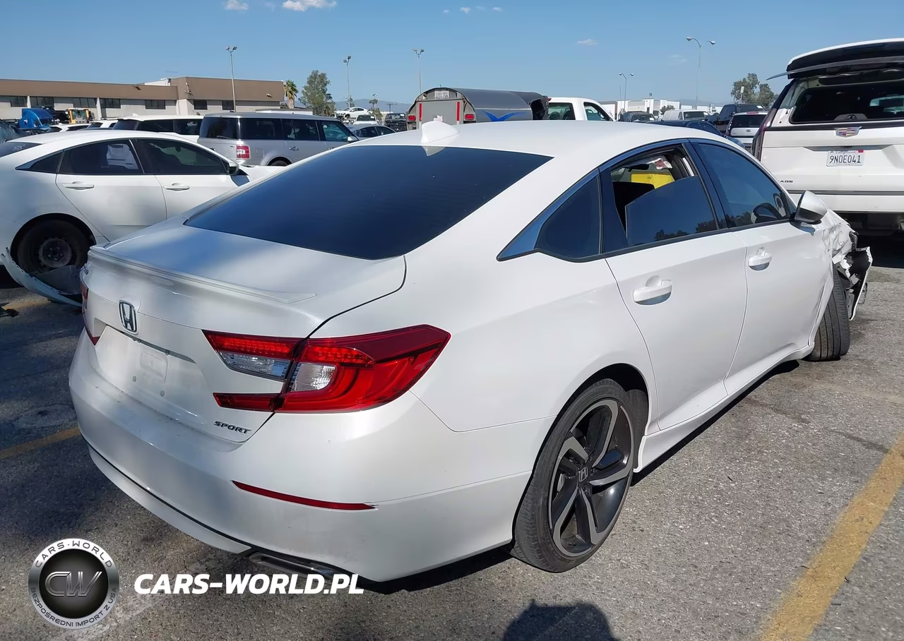 2018 Honda Accord Sport VIN:1HGCV1F36JA184492 - 4