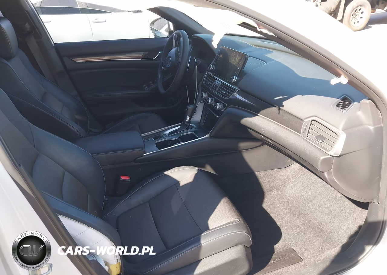 2018 Honda Accord Sport VIN:1HGCV1F36JA184492 - 5