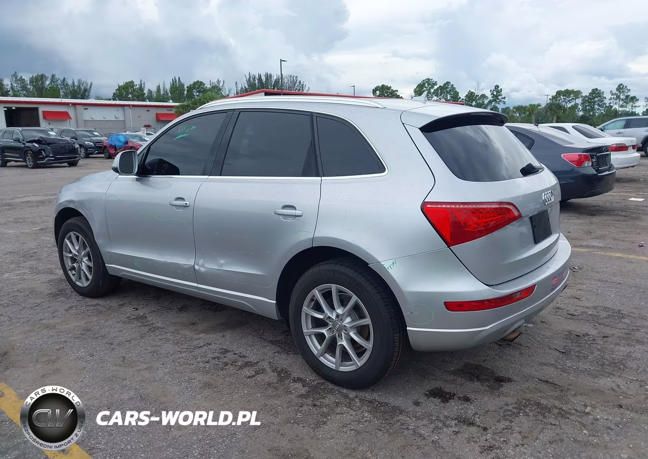 2011 Audi Q5 2.0T Premium VIN:WA1LFAFP5BA035078 - 3