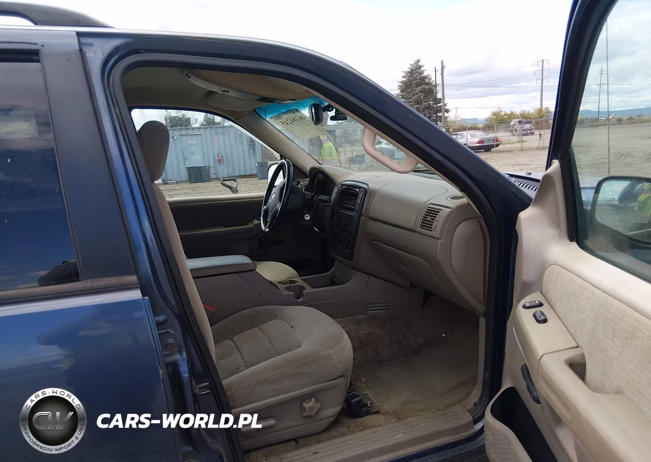 2002 Ford Explorer Xlt VIN:1FMZU73E62ZC47884 - 5