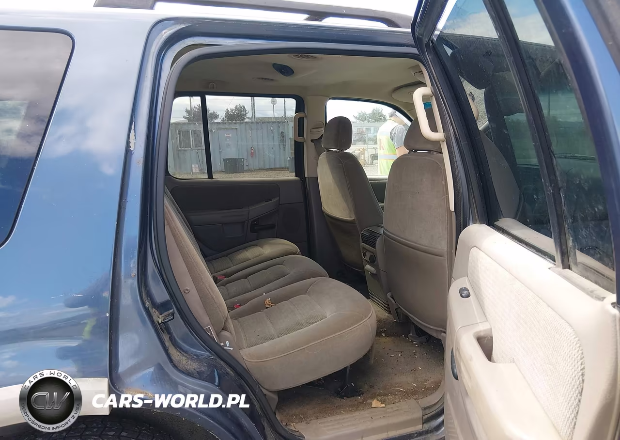 2002 Ford Explorer Xlt VIN:1FMZU73E62ZC47884 - 8