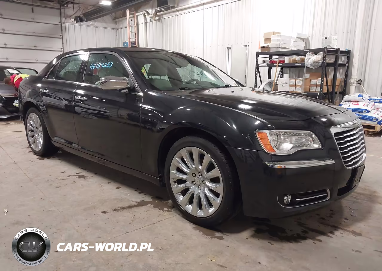 2014 Chrysler 300 Uptown Edition