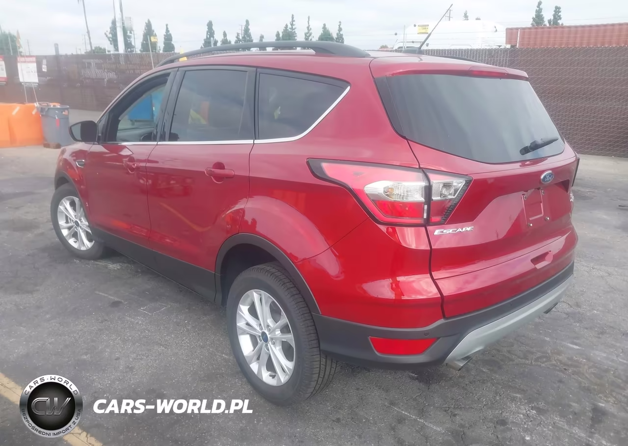 2017 Ford Escape Se VIN:1FMCU0G9XHUE96768 - 3