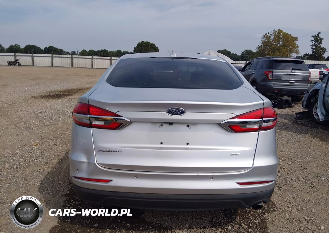 2019 Ford Fusion Se VIN:3FA6P0HD4KR132443 - 17