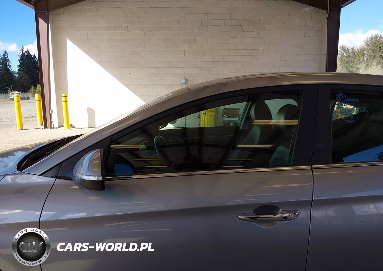 2017 Hyundai Elantra Limited VIN:5NPD84LF5HH068262 - 15
