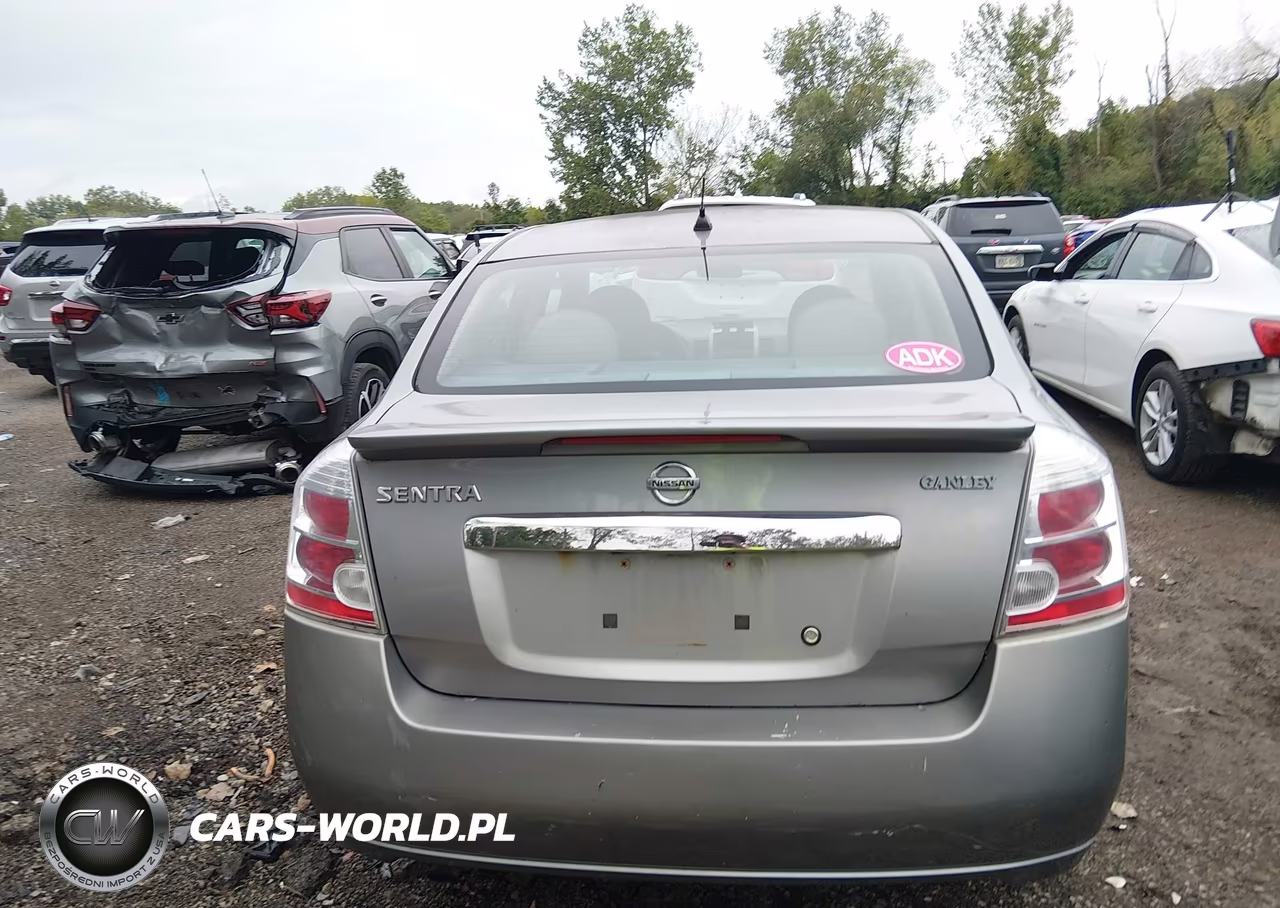 2011 Nissan Sentra 2.0S VIN:3N1AB6AP8BL692045 - 16