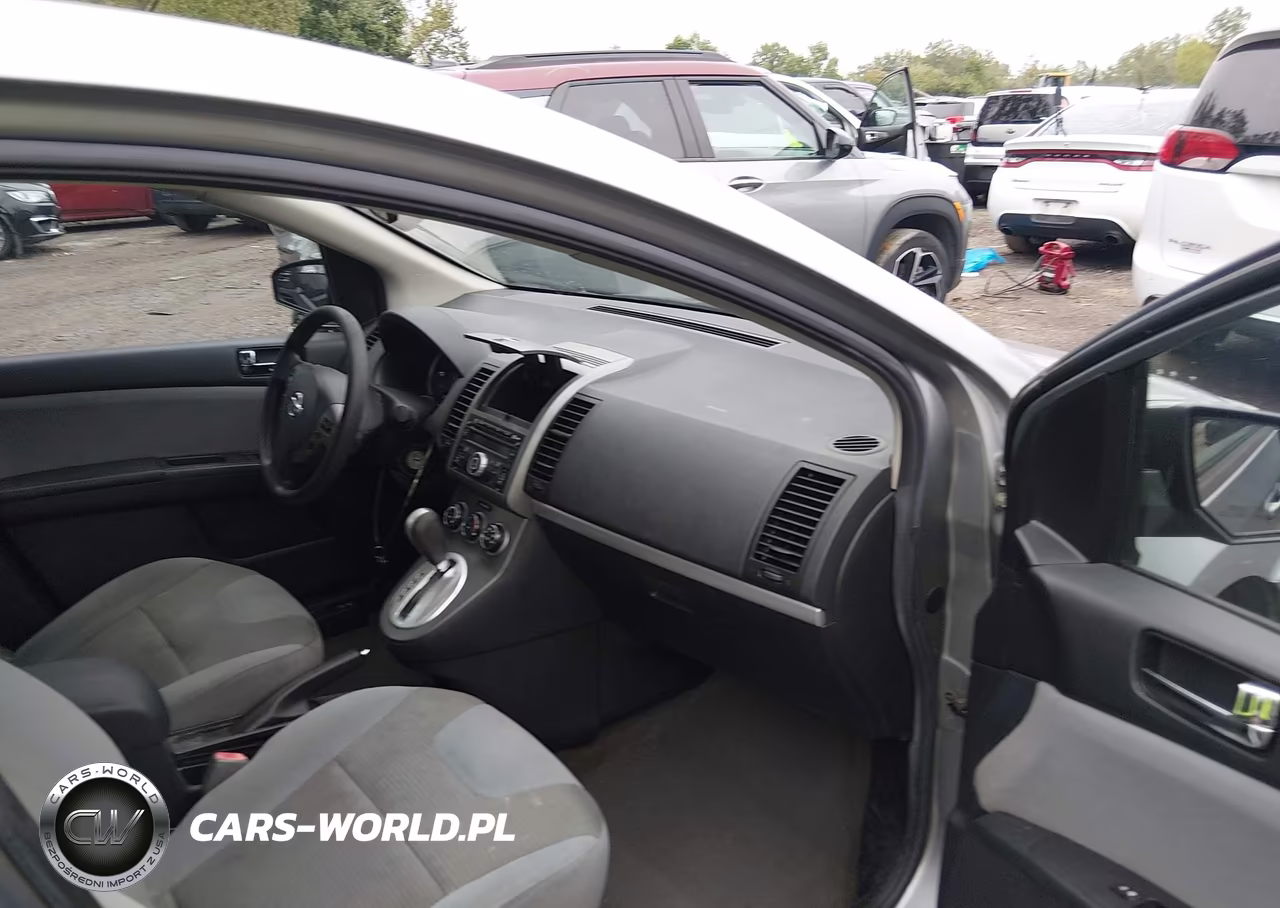 2011 Nissan Sentra 2.0S VIN:3N1AB6AP8BL692045 - 5