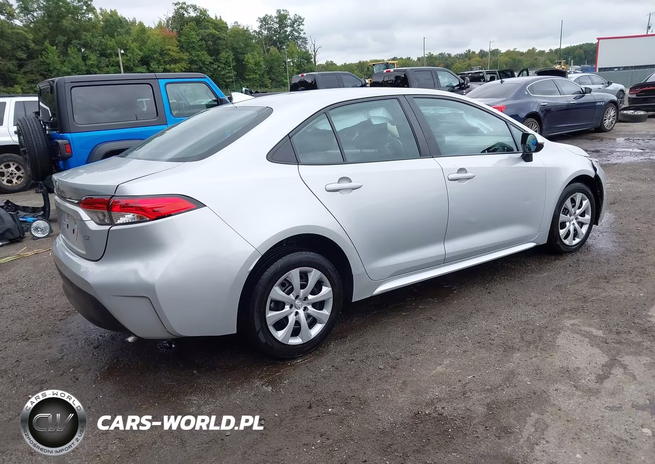 2024 Toyota Corolla Le VIN:5YFB4MDE6RP091014 - 4