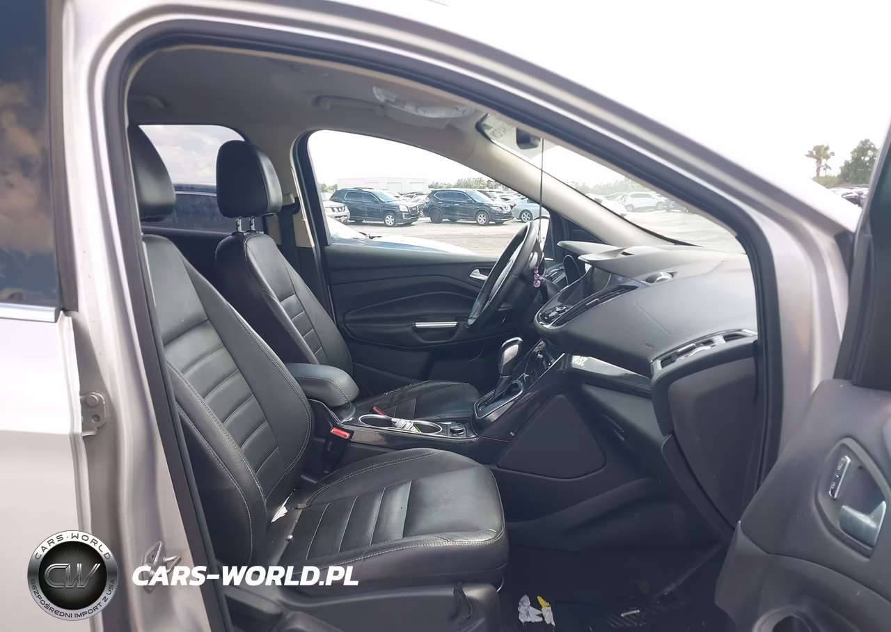 2014 Ford Escape Titanium VIN:1FMCU0JX5EUB57127 - 5