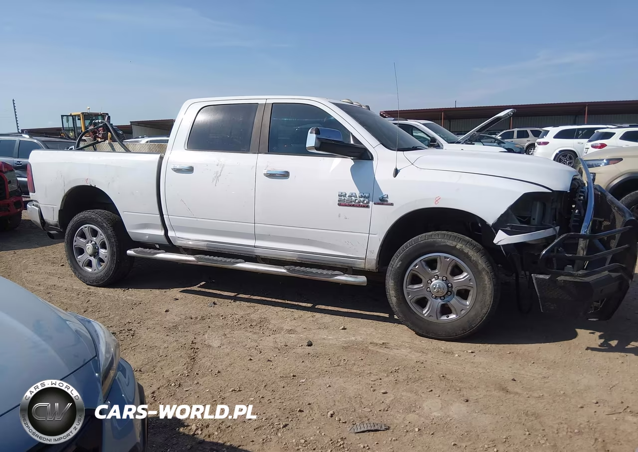 2016 Ram 2500 Lone Star VIN:3C6UR5DL6GG361982 - 13