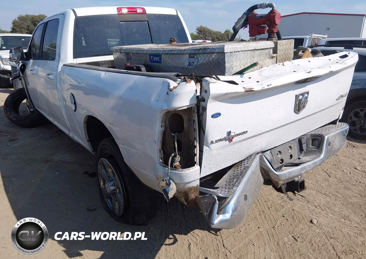 2016 Ram 2500 Lone Star VIN:3C6UR5DL6GG361982 - 3
