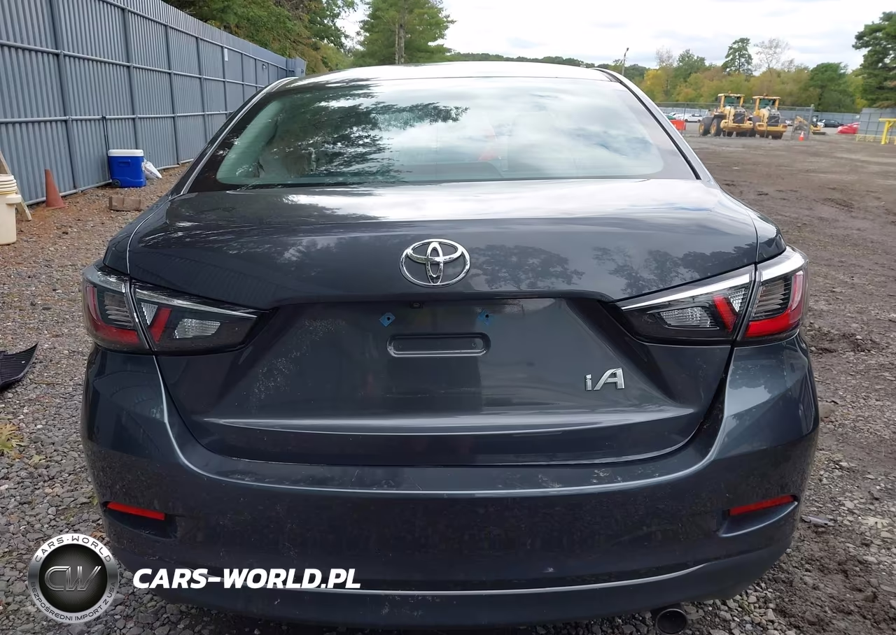 2018 Toyota Yaris Ia VIN:3MYDLBYV9JY324528 - 15