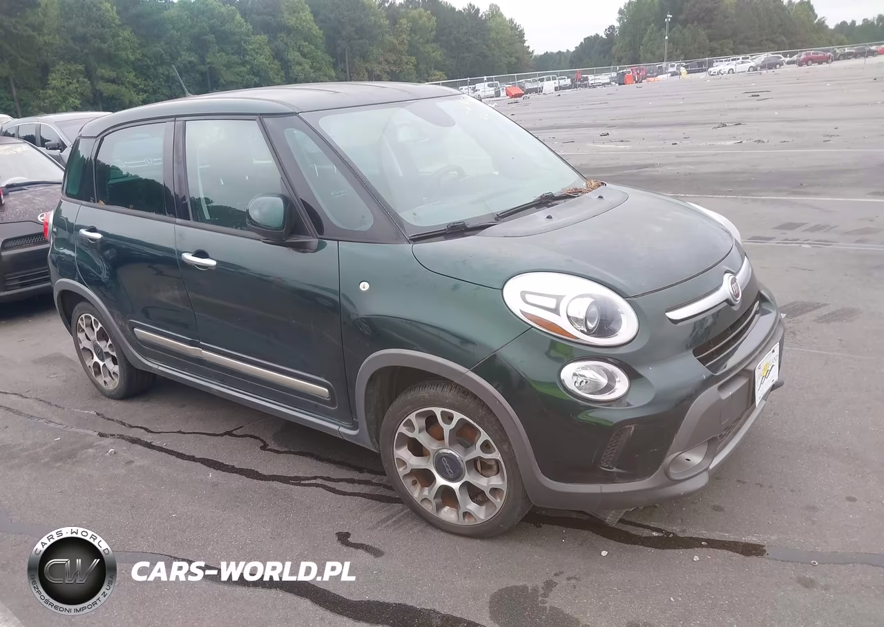 2014 Fiat 500L Trekking