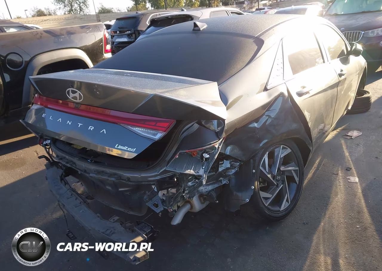 2025 Hyundai Elantra Limited VIN:KMHLP4DG4SU898519 - 12