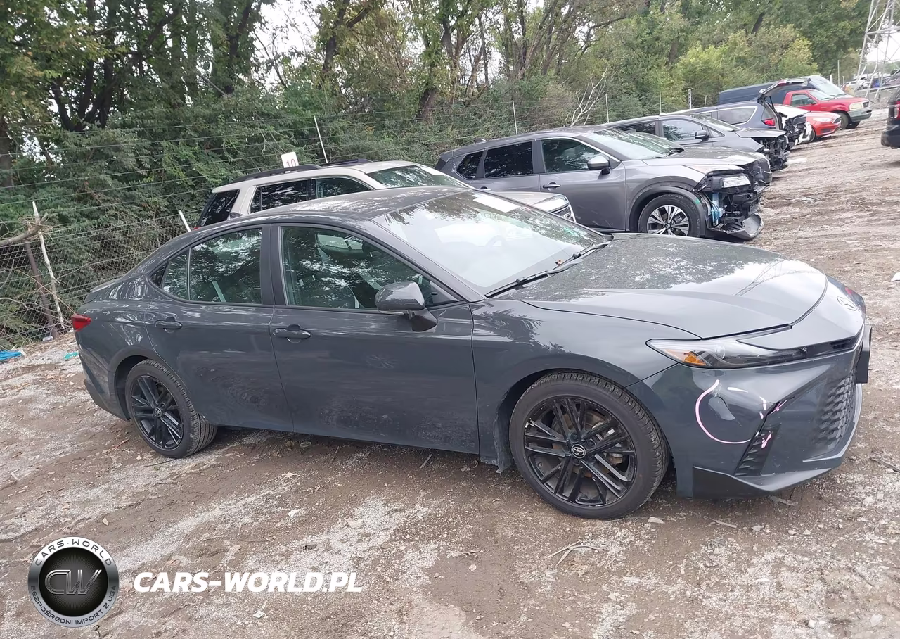 2025 Toyota Camry Se VIN:4T1DAACK3SU131951 - 13